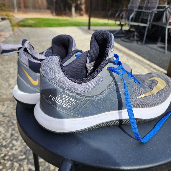 Nike Fly By Mid Men's Shoes - Blue and Gold - Picture 4 of 10